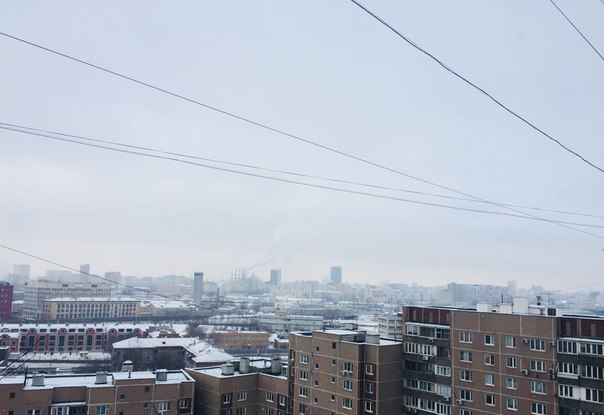 Предлагаем в аренду комнату в 2у- комнатной квартире по адресу Сокольнический вал д. 22 в шаговой доступности м. Сокольники 1-2 км или 5-7 мин. м. Красносельская,Комсомольская,Рижская транспортом. Остановка 10 м. от дома. Дом находится рядом с парком Сокольники. В доме располагается магазин магнит и аптека. В 15 мин. пешком ТЦ Тройка. Квартира находится 16 этаже прекрасный вид на парк Сокольники, останкинская башня ,ВДНХ,Москва Сити. Квартира не новая но чистая, теплая и уютная. Из техники имеется 2 холодильника,4 телевизора, стиральная машина.Ванна и туалетная комната раздельные. Имеется минимальный набор посуды. В квартире новый стекло пакет. В комнате шкаф для одежды, кровать,комод,любителям почитать две книжные полки. Возможен заезд со своей мебелью. <br>Ищем ОДНУ девушку или гея( только натурального) человека чистоплотного соблюдающего чистоту в местах общего пользования и платежеспособного. Оплата за комнату 20 тыс. руб (включая коммуналку).По желанию оплачивается интернет 150 -200 руб. В квартиру заказывается бутилированная вода 400 руб в месяц ( по желанию). Предусмотрен депозит 5 тыс руб. В соседней комнате проживают две девушки (25,29) лет. На территории квартиры проживают два кастрированных котика. По всем вопросам обращаться в личку. - фото Фото: Предлагаем в аренду комнату в 2у- комнатной квартире по адресу Сокольнический вал д. 22 в шаговой доступности м. Сокольники 1-2 км или 5-7 мин. м. Красносельская,Комсомольская,Рижская транспортом. Остановка 10 м. от дома. Дом находится рядом с парком Сокольники. В доме располагается магазин магнит и аптека. В 15 мин. пешком ТЦ Тройка. Квартира находится 16 этаже прекрасный вид на парк Сокольники, останкинская башня ,ВДНХ,Москва Сити. Квартира не новая но чистая, теплая и уютная. Из техники имеется 2 холодильника,4 телевизора, стиральная машина.Ванна и туалетная комната раздельные. Имеется минимальный набор посуды. В квартире новый стекло пакет. В комнате шкаф для одежды, кровать,комод,любителям почитать две книжные полки. Возможен заезд со своей мебелью. <br>Ищем ОДНУ девушку или гея( только натурального) человека чистоплотного соблюдающего чистоту в местах общего пользования и платежеспособного. Оплата за комнату 20 тыс. руб (включая коммуналку).По желанию оплачивается интернет 150 -200 руб. В квартиру заказывается бутилированная вода 400 руб в месяц ( по желанию). Предусмотрен депозит 5 тыс руб. В соседней комнате проживают две девушки (25,29) лет. На территории квартиры проживают два кастрированных котика. По всем вопросам обращаться в личку.