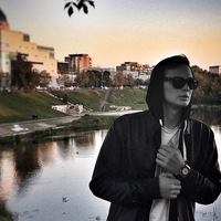 Влад Букарев