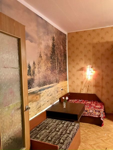 Сдам 2к квартиру в 1 мин от ст.Новокосино. (ул Городецкая, 3). Новый телевизор, стиральная машина, wi-fi, микроволновка, холодильник, утюг, просторные комнаты.<br>Оплата 40тр + ку, оплата при заселении за первый и последний месяц. <br>Можно с детьми и питомцами. Братья-славяне, максимум 4 человека.<br>Собственник! <br>8 965 330 29 29<br> Карасёв - фото Фото: Сдам 2к квартиру в 1 мин от ст.Новокосино. (ул Городецкая, 3). Новый телевизор, стиральная машина, wi-fi, микроволновка, холодильник, утюг, просторные комнаты.<br>Оплата 40тр + ку, оплата при заселении за первый и последний месяц. <br>Можно с детьми и питомцами. Братья-славяне, максимум 4 человека.<br>Собственник! <br>8 965 330 29 29<br> Карасёв