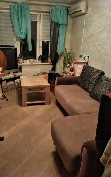 Комната 15м.Сдает СОБСТВЕННИК. <br> от МЕТРО Ясенево транспортом 5-7мин.<br>Трехкомнатная квартира с хорошим ремонтом.<br>Проживание с 2-мя хозяева.<br>Есть питомец,кошка.<br>Сдаю- чистоплотному,платежеспособному человеку без вредных привычек!!)<br>Оплата первый и последний месяц-15000р<br>Коммуналка около 800р!<br>Тел;89858166697 - фото Фото: Комната 15м.Сдает СОБСТВЕННИК. <br> от МЕТРО Ясенево транспортом 5-7мин.<br>Трехкомнатная квартира с хорошим ремонтом.<br>Проживание с 2-мя хозяева.<br>Есть питомец,кошка.<br>Сдаю- чистоплотному,платежеспособному человеку без вредных привычек!!)<br>Оплата первый и последний месяц-15000р<br>Коммуналка около 800р!<br>Тел;89858166697