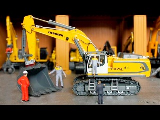 JCB Excavator - Real Trucks For Kids - Children Video Construction Vehicles