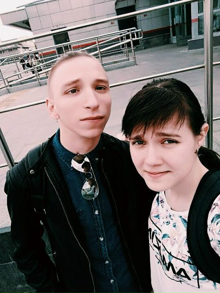 Сниму комнату (рассмотрю также вариант совместной аренды квартиры) в районе станций метро Дмитровская, Тимирязевская (желательна пешая доступность Дмитровского шоссе). <br><br>23 года, работаю 5-6/2 (в сфере IT), в свободное время читаю и смотрю хипстерское кино, тусовок не устраиваю, не курю. <br>Аккуратен, платёжеспособен, спокоен. <br><br>В комнате желательно наличие шкафа, компьютерного стола (или места под него, стол могу привезти свой). <br><br>Люблю кошек, собак и хороших людей.<br> Ток - фото Фото: Сниму комнату (рассмотрю также вариант совместной аренды квартиры) в районе станций метро Дмитровская, Тимирязевская (желательна пешая доступность Дмитровского шоссе). <br><br>23 года, работаю 5-6/2 (в сфере IT), в свободное время читаю и смотрю хипстерское кино, тусовок не устраиваю, не курю. <br>Аккуратен, платёжеспособен, спокоен. <br><br>В комнате желательно наличие шкафа, компьютерного стола (или места под него, стол могу привезти свой). <br><br>Люблю кошек, собак и хороших людей.<br> Ток