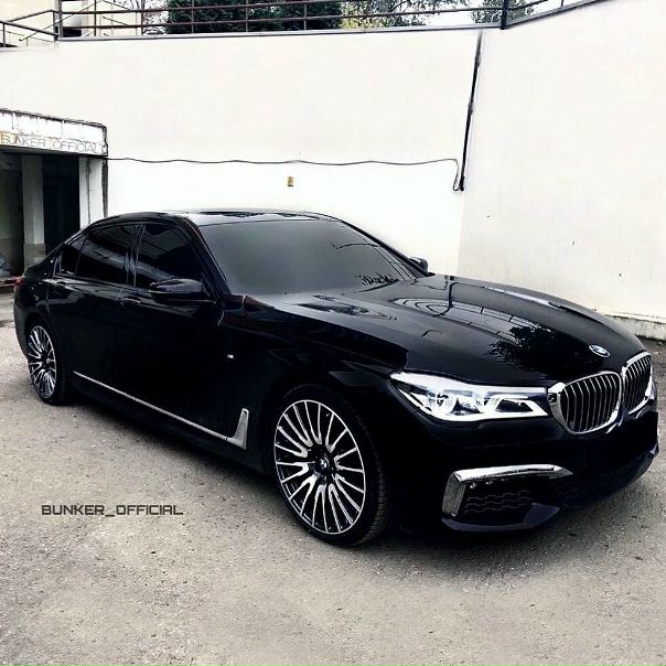 #BMW 7 series Black 