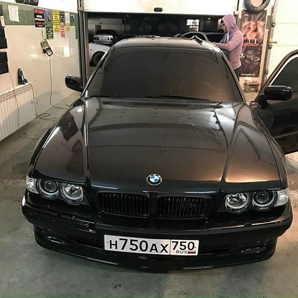 #BMW E38