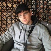 Миша Гениев