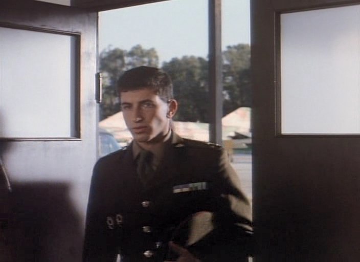 Клюквенная униформистика: длинная фильмография советской формы из Голливуда 