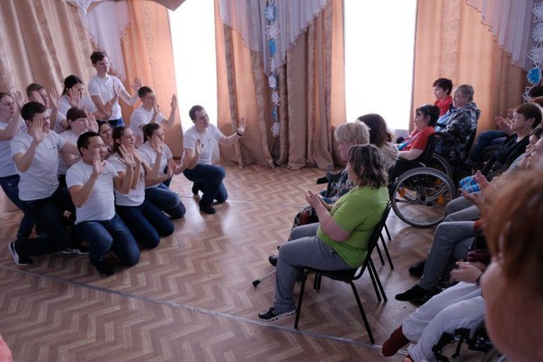 Волонтеры отряда «Сердце Сибири» побывали в психоневрологическом отделении дома-интерната для престарелых и инвалидов «Лидер» Волонтеры отряда «Сердце Сибири» побывали в психоневрологическом отделении дома-интерната для престарелых и инвалидов «Лидер»