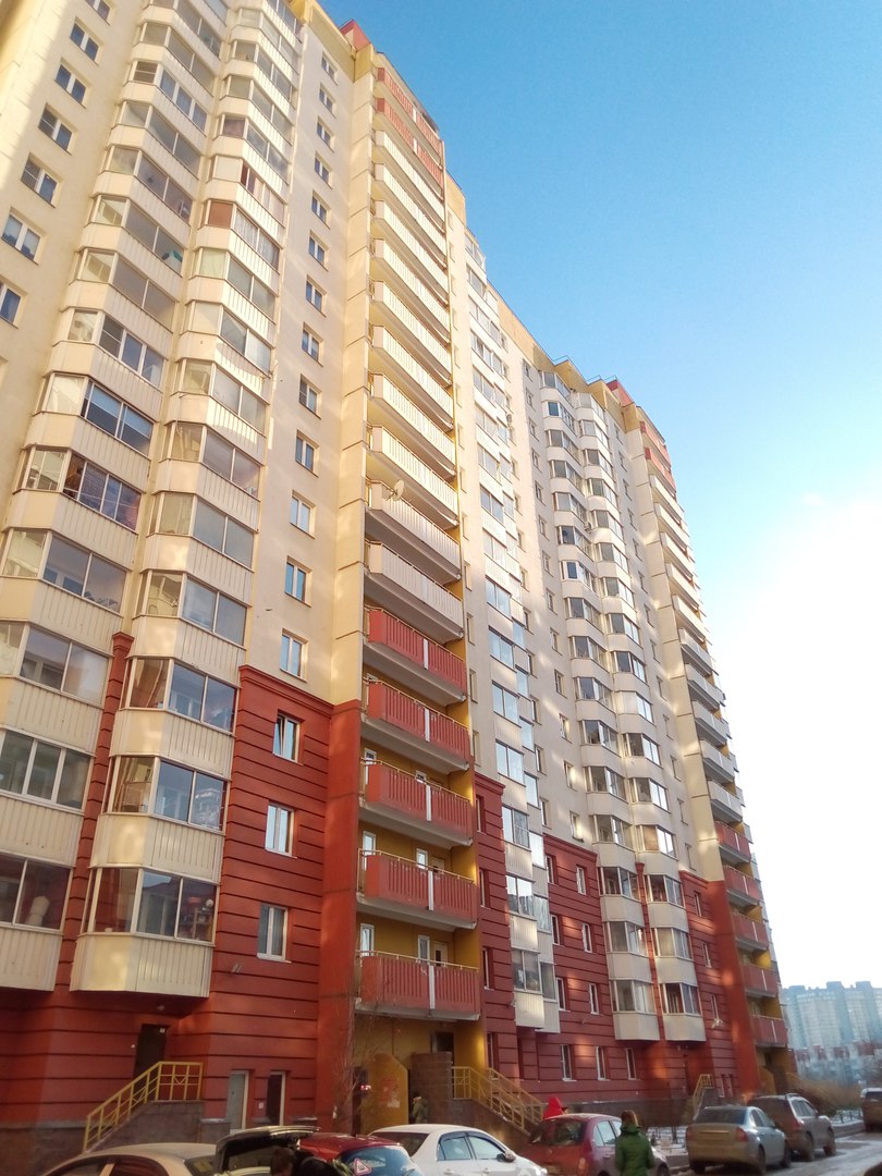 Продается 1 комнатная квартира с большой кухней, в Приморском районе СПб. K0mYFyLzNF0