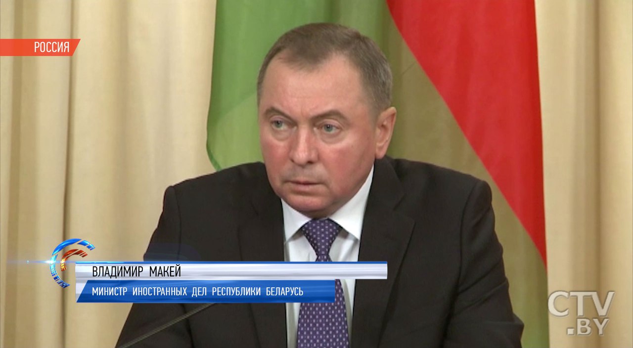 Вазген Авагян. Идет война международная, гибридная, не отсидеться никому рекомендуем Вазген Авагян. Идет война международная, гибридная, не отсидеться никому советуем