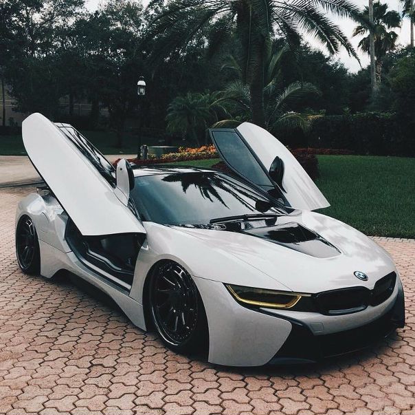 Космос  #BMW i8
