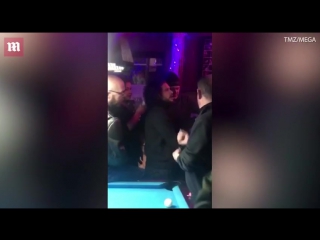 Пьяный Кит Харингтон устроил дебош в баре Нью-Йорка