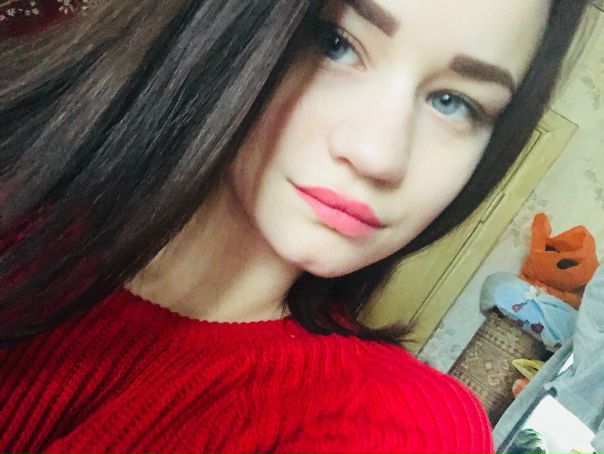 Доброго времени суток всем <br>Меня зовут Таня, мне 20 лет<br>Работаю, не курю.<br>На этот Новый год я загадала найти уютную комнату <br>Где нибудь на оранжевой, красной ветке метро (снизу) <br>Также можно на синей. <br>Готова платить до 16 тысяч <br>В соседях хотелось бы видеть девушек моего возраста, общительных. <br>Всех с наступающим! <br>Пишите в личные сообщения, если есть предложения.<br> Аржанова - фото Фото: Доброго времени суток всем <br>Меня зовут Таня, мне 20 лет<br>Работаю, не курю.<br>На этот Новый год я загадала найти уютную комнату <br>Где нибудь на оранжевой, красной ветке метро (снизу) <br>Также можно на синей. <br>Готова платить до 16 тысяч <br>В соседях хотелось бы видеть девушек моего возраста, общительных. <br>Всех с наступающим! <br>Пишите в личные сообщения, если есть предложения.<br> Аржанова