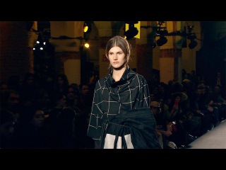 Miriam Ponsa | Fall Winter 2018/2019 Full Fashion Show | Exclusive