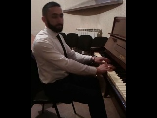 Instagram post by Daniel Manukyan • Apr 12, 2017 at 1:04am UTC