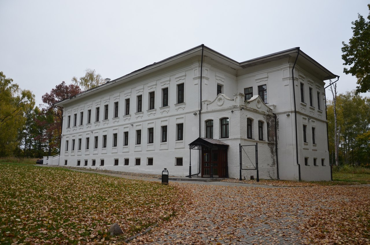 3Vsah2bG1K4 Плёс достопримечательности