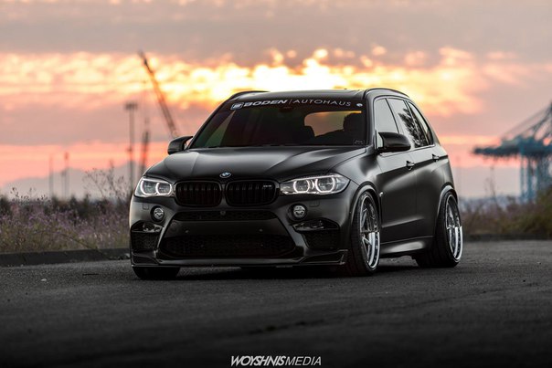 #BMW X5M on air