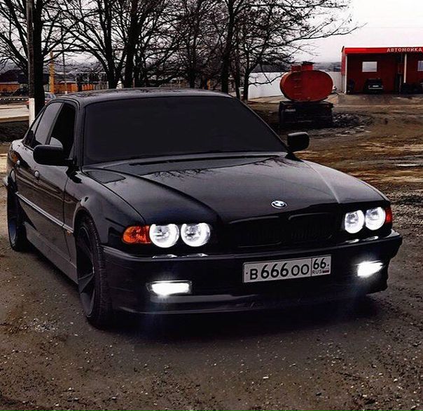 #BMW E38  7 Series 
