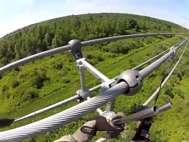 Работа электрика на ЛЭП 750кВ