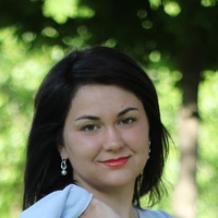 Арина Попова