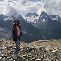 Тоня Белова