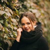 Виктория Романова