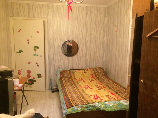 Сдается комната 15 кв м в 3х комнатной квартире с лоджией. Очень хороший косметический ремонт. На длительный срок. С 1 марта. <br>Смотреть можно уже сейчас. Вариант строго для одной девушки, женщины. Соседи тихие и спокойные. Проживание без хозяев. Ищем себе соседку.<br>15 тыс + КУ + залог 7 500<br>М. Войковская, 15 мин на транспорте - фото Фото: Сдается комната 15 кв м в 3х комнатной квартире с лоджией. Очень хороший косметический ремонт. На длительный срок. С 1 марта. <br>Смотреть можно уже сейчас. Вариант строго для одной девушки, женщины. Соседи тихие и спокойные. Проживание без хозяев. Ищем себе соседку.<br>15 тыс + КУ + залог 7 500<br>М. Войковская, 15 мин на транспорте