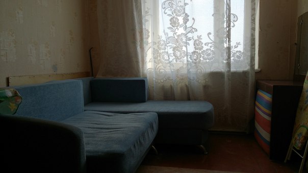 КОМНАТА Изолированная в городе Раменское, ул. Воровского д.3<br>Сдам комнату 12,5 кв.м., с мебелью, имеется вся необходимая бытовая техника, спутниковое тв, при необходимости подключим интернет. До ст.фабричная 3 мин. пешком, от ст.Фабричная до м.авиамоторная 50 мин. на электричке по Казанскому направлению.<br>Комната сдается от собственника, БЕЗ УЧАСТИЯ РИЭЛТОРОВ(ПОСРЕДНИКОВ), ПРОШУ РИЭЛТОРОВ НЕ БЕСПОКОИТЬ!!! 10т.р. в мес. ПЛЮС ВСЕ КОММУНАЛЬНЫЕ ПЛАТЕЖИ.<br>Возле подъезда имеются бесплатные парковочные места. <br>Татьяна Ивановна 89067671084 <br>89262161299<br>Дополнительный номер телефона 8925ноль7892девять4 - фото Фото: КОМНАТА Изолированная в городе Раменское, ул. Воровского д.3<br>Сдам комнату 12,5 кв.м., с мебелью, имеется вся необходимая бытовая техника, спутниковое тв, при необходимости подключим интернет. До ст.фабричная 3 мин. пешком, от ст.Фабричная до м.авиамоторная 50 мин. на электричке по Казанскому направлению.<br>Комната сдается от собственника, БЕЗ УЧАСТИЯ РИЭЛТОРОВ(ПОСРЕДНИКОВ), ПРОШУ РИЭЛТОРОВ НЕ БЕСПОКОИТЬ!!! 10т.р. в мес. ПЛЮС ВСЕ КОММУНАЛЬНЫЕ ПЛАТЕЖИ.<br>Возле подъезда имеются бесплатные парковочные места. <br>Татьяна Ивановна 89067671084 <br>89262161299<br>Дополнительный номер телефона 8925ноль7892девять4