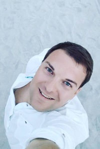 Евгений Продажный