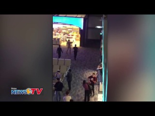 Naked man walks through Phuket International Airport