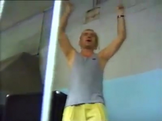 Sven Väth raving hard at the Omen closing party, 1998.