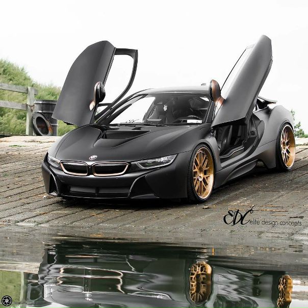 #BMW i8