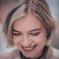 Александра Оленева