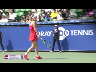 Теннис / WTA / ATP / Ташкент / Ухань / Онлайн / Shot of the Day: Каролин Возняцки