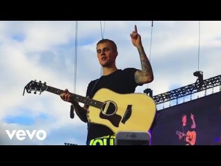 Justin Bieber - Cold Water, Fast Car & Love Yourself (Acoustic) (Live Purpose Tour Denmark)