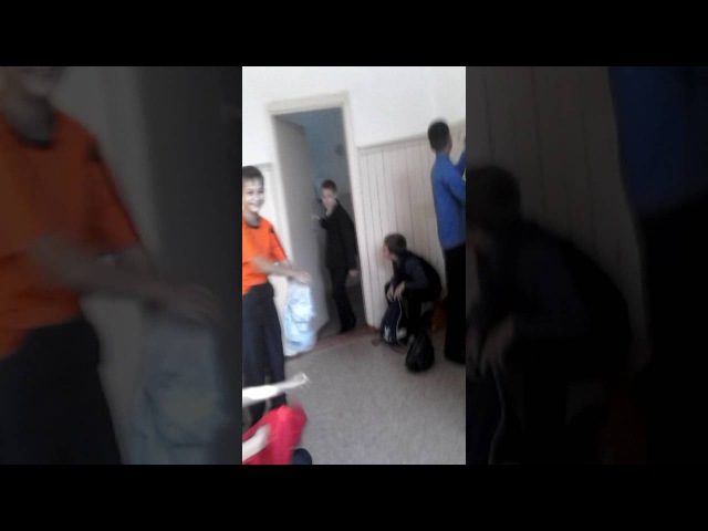 Пацаны в раздевалке