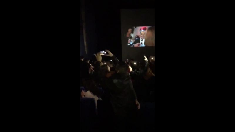 Elçinin elini tutan daima sen ol