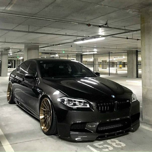 #BMW M5 F10