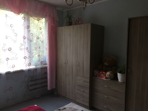 Срочно!!!заселение конец августа.<br>Ищем порядочную,чистоплотную девушку(РФ) на подселение в однокомнатную квартиру(проживают ещё 2 девушки).3 этаж 9 этажного дома. Район Чертаново Северное,5 мин пешком м. Южная, напротив дома торговый центр,поблизости есть все самое необходимое, в шаговой доступности м. Пражская и Чертановская.<br>Цена 8600 + счетчики. Депозит 5 тыс.<br>Вопросы в личку или по тел 89296512066 или 89035466770 - фото Фото: Срочно!!!заселение конец августа.<br>Ищем порядочную,чистоплотную девушку(РФ) на подселение в однокомнатную квартиру(проживают ещё 2 девушки).3 этаж 9 этажного дома. Район Чертаново Северное,5 мин пешком м. Южная, напротив дома торговый центр,поблизости есть все самое необходимое, в шаговой доступности м. Пражская и Чертановская.<br>Цена 8600 + счетчики. Депозит 5 тыс.<br>Вопросы в личку или по тел 89296512066 или 89035466770