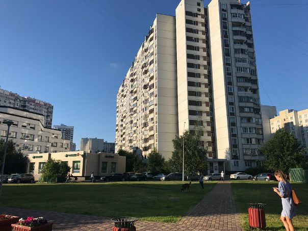 Срочно сдам однокомнатную квартиру на длительный срок 5 мин от метро Митино . 30.000 + вода + свет+ залог 30.000<br>Посредникам не беспокоить! 89262876340 Анастасия - фото Фото: Срочно сдам однокомнатную квартиру на длительный срок 5 мин от метро Митино . 30.000 + вода + свет+ залог 30.000<br>Посредникам не беспокоить! 89262876340 Анастасия