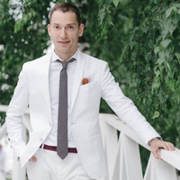 Константин Бахмутов