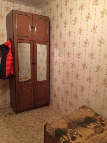 Метро Борисово , сдадим комнату в 2х комнатной квартире с 21 декабря . Оплата 15 000 + коммунальные платежи. Метро от дома в двух минутах. В комнате две односпальные кровати , их можно поставить вместе и сделать одну, также есть шкаф . <br>В квартире есть wi-fi, стиральная машинка, холодильник и все для комфортного проживания . <br>Пишите лс . - фото Фото: Метро Борисово , сдадим комнату в 2х комнатной квартире с 21 декабря . Оплата 15 000 + коммунальные платежи. Метро от дома в двух минутах. В комнате две односпальные кровати , их можно поставить вместе и сделать одну, также есть шкаф . <br>В квартире есть wi-fi, стиральная машинка, холодильник и все для комфортного проживания . <br>Пишите лс .
