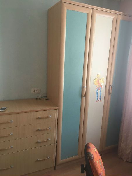 Срочно сдам однокомнатную квартиру с установленной межкомнатной перегородкой в комнате. В Люберцах, 7 мин до Выхино.Сдается на 6 месяцев до конца августа 2018г. Сдаётся впервые. Желательно семье, можно с детьми. Без животных. <br>Аренда 20000р. + депозит 10000р. Холодильник и стиральная машина новые. Риелтором просьба не беспокоить.<br>89017030485 Елена - фото Фото: Срочно сдам однокомнатную квартиру с установленной межкомнатной перегородкой в комнате. В Люберцах, 7 мин до Выхино.Сдается на 6 месяцев до конца августа 2018г. Сдаётся впервые. Желательно семье, можно с детьми. Без животных. <br>Аренда 20000р. + депозит 10000р. Холодильник и стиральная машина новые. Риелтором просьба не беспокоить.<br>89017030485 Елена