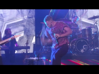 Imagine Dragons исполнил вживую Thunder (Live On The Ellen DeGeneres Show_2017)