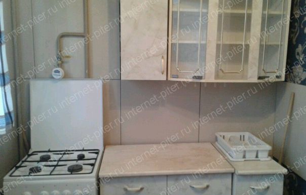 Фото: СПб. Брестский б/р 19<br>Сдается 1 к.кв. 32 кв.м. комната 18, кухня 7 . 7/9 эт. <br>Без животных. <br>15000+ к.у. комиссия 80%