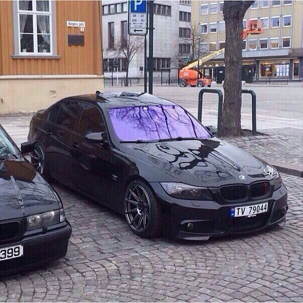 Миру мир, а мне #BMW, пожалуйста.