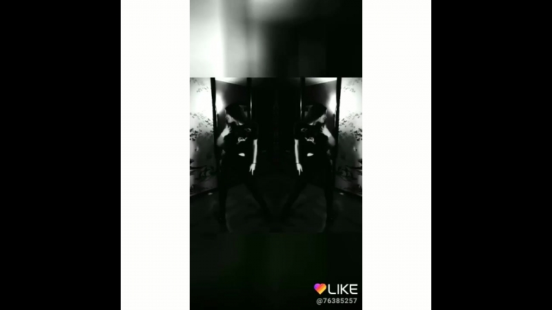 VID_19930519_201458_988.mp4