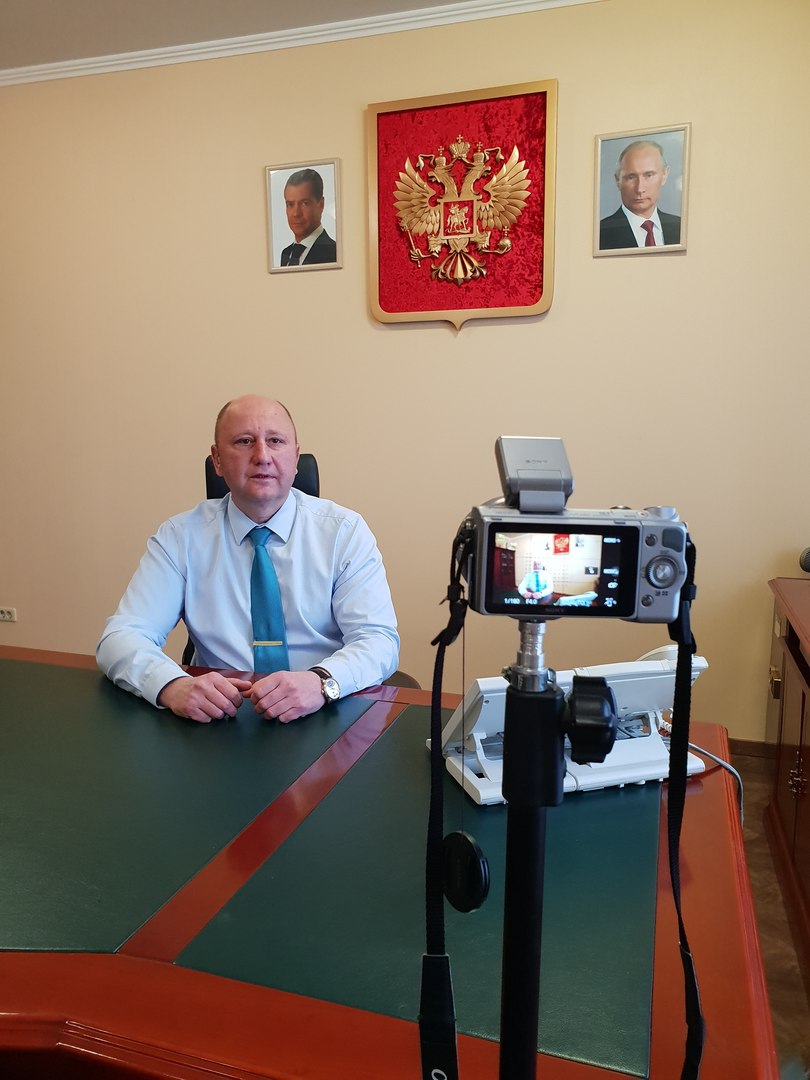фото Записываю вопрос Президенту ..... 

#Россия #Путин #ПрямаяЛиния #7июня #7июня2018 #ПрезидентРФ #Кузбасс #Кемеровскаяобласть #Кемерово #Новокузнецк #Белово #Прокопьевск #Гурьевск #Топки #Анжеросудженск #Шерегеш #Березовский #Киселёвск #Калтан #Мариинск #Мыски #Kuzbass #КузнецкийАльянс #vse42 #vse42ru