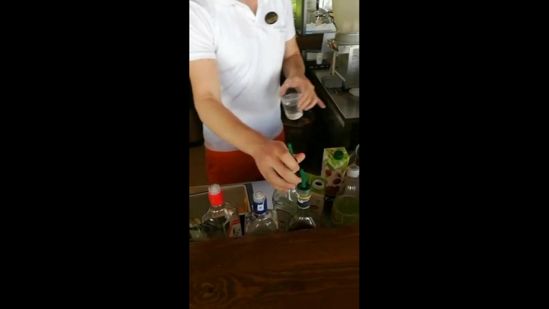 бар на пляже. ВСЕ включено!!))