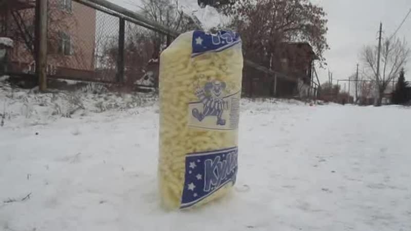 Большой кукурузо снег и крутые тачки