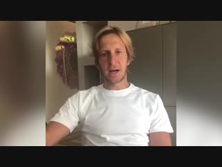 Ответы Массимо Амброзини для подписиков группы AC Milan News